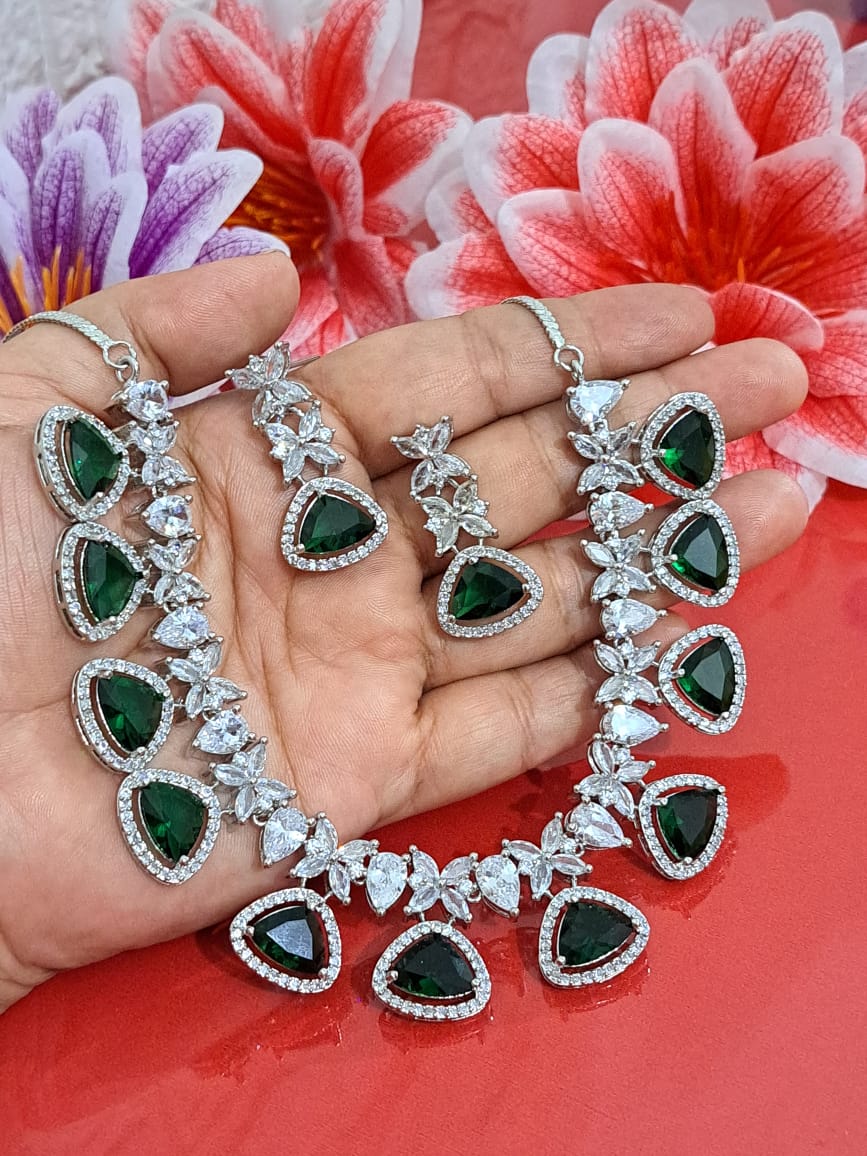 cubic zircon green fashion necklace
