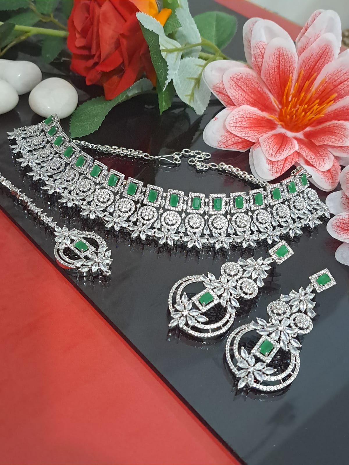 Indian Jewelry Choker Necklace in lovely Green stones